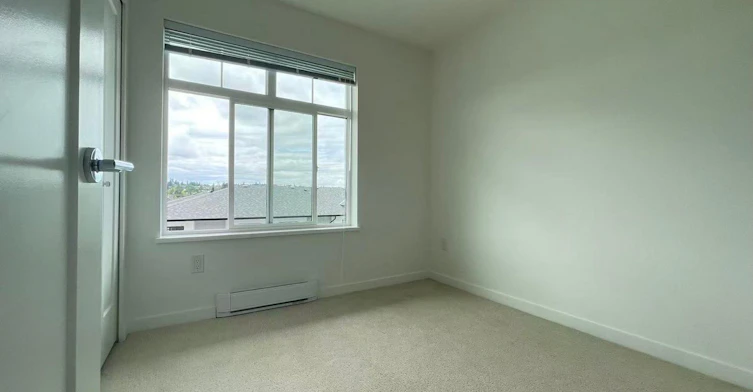 15255 Sitka Drive, Surrey, BC, V3S 0B1 - 2