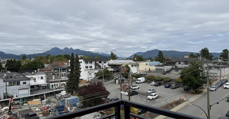 514-22348 North Avenue, Maple Ridge, BC, V2X 8T2 - 22