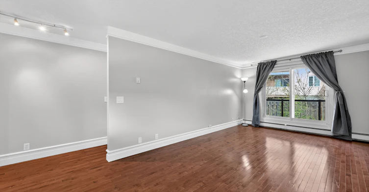 644 Meredith Road Northeast, Calgary, AB, T2E 5A8 - 12