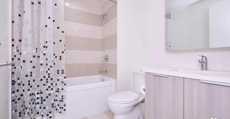 13308 Central Avenue, Surrey, BC, V3T 0M4 - 13