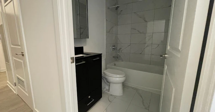 04-120 Eagle Rock Way, Vaughan, ON, L6A 5C9 - 10