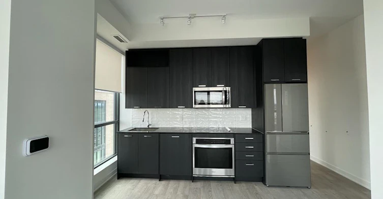 04-120 Eagle Rock Way, Vaughan, ON, L6A 5C9 - 2