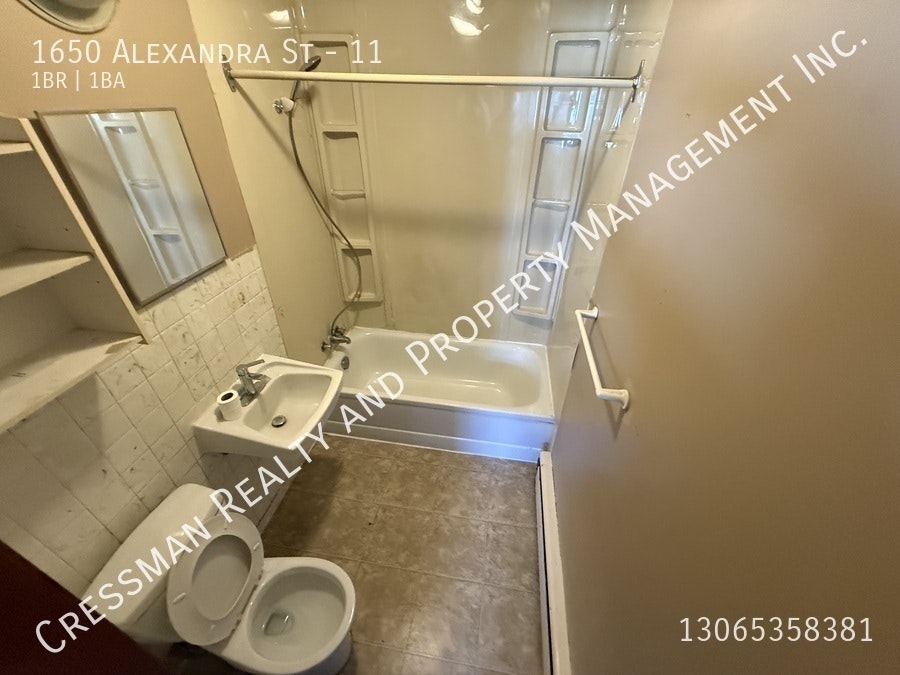 11-1650 Alexandra Street, Regina, SK, S4T 4P1 - 3