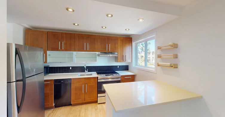 1717 Westmount Road Nw, Calgary, AB, T2N 3M4 - 2