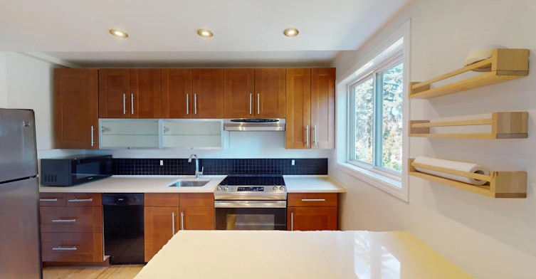1717 Westmount Road Nw, Calgary, AB, T2N 3M4