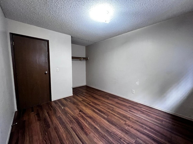 5220 41 Street, Innisfail, AB - 9