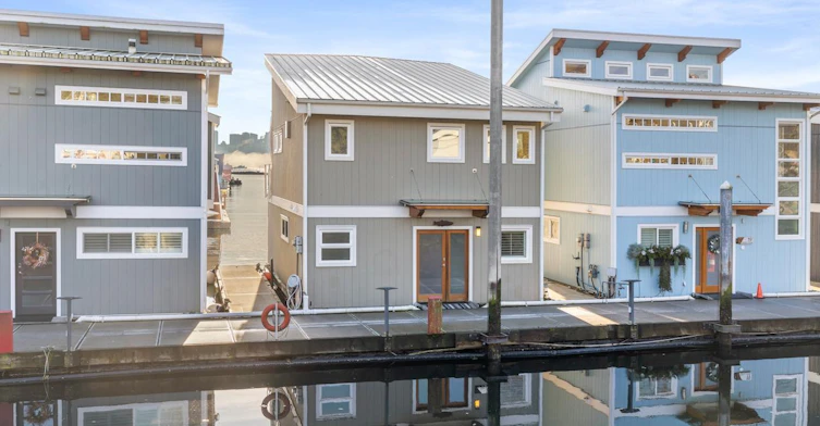 415 Esplanade Avenue, North Vancouver, BC, V7M 1G6 - 28