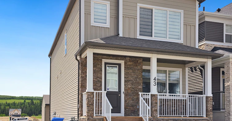 43 Creekview Common Southwest, Calgary, AB, T2X 4Y1 - 3