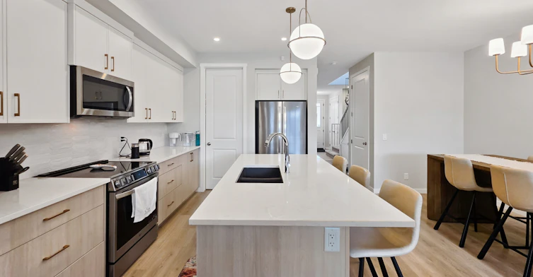 43 Creekview Common Southwest, Calgary, AB, T2X 4Y1 - 12