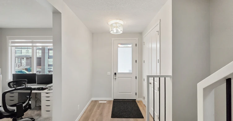 43 Creekview Common Southwest, Calgary, AB, T2X 4Y1 - 4