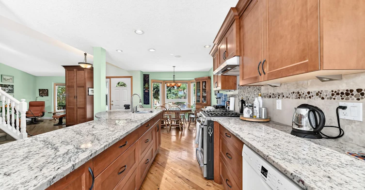 80 Mckerrell Close Southeast, Calgary, AB, T2Z 1M3 - 11