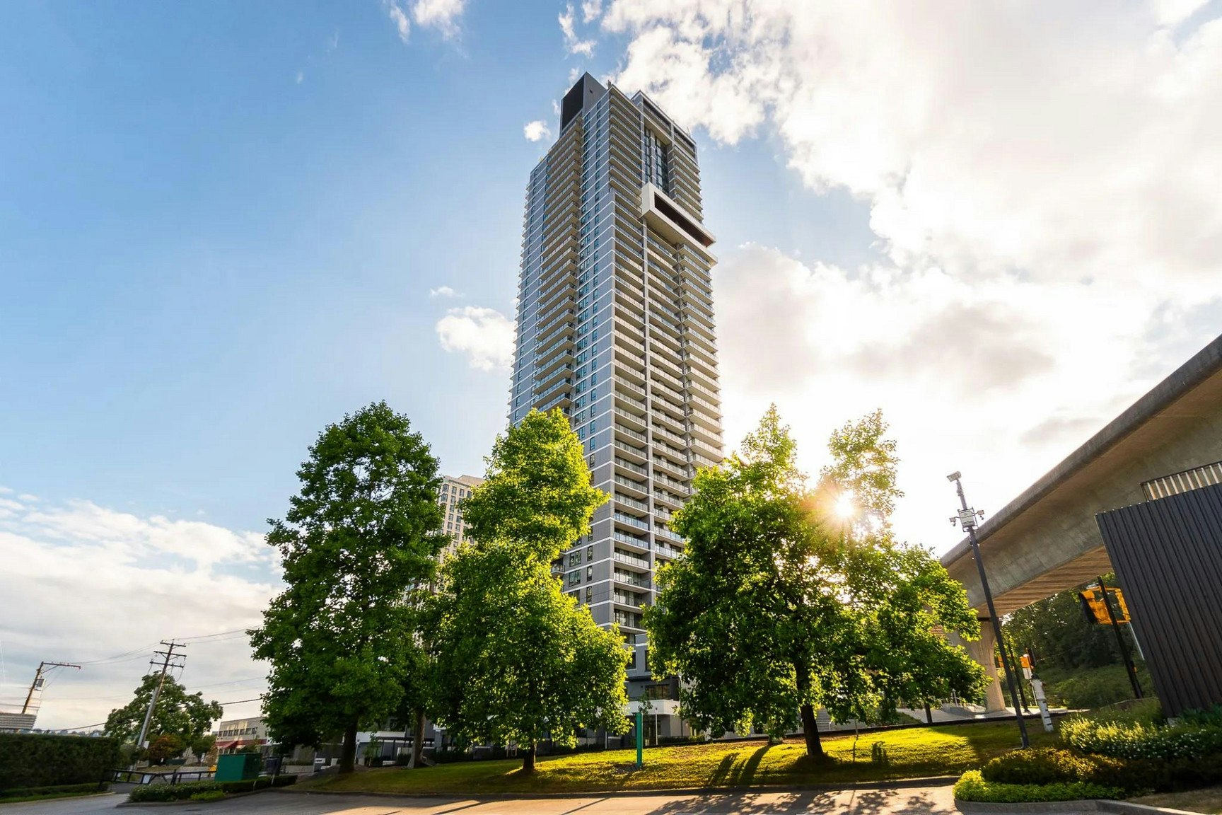 2135 Springer Avenue, Burnaby, BC, V5B 0C1