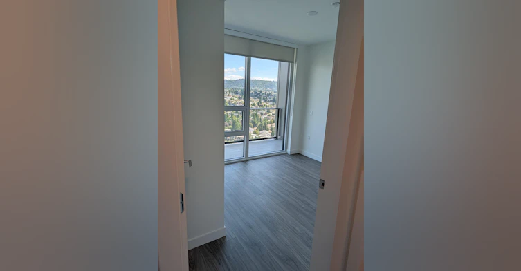 2135 Springer Avenue, Burnaby, BC, V5B 0C1 - 8