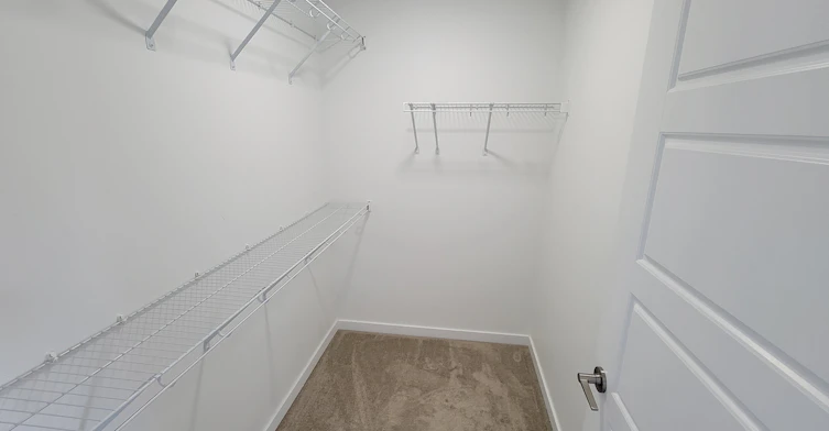 17252 2 Street NW, Edmonton, AB, T5Y 4G5 - 11