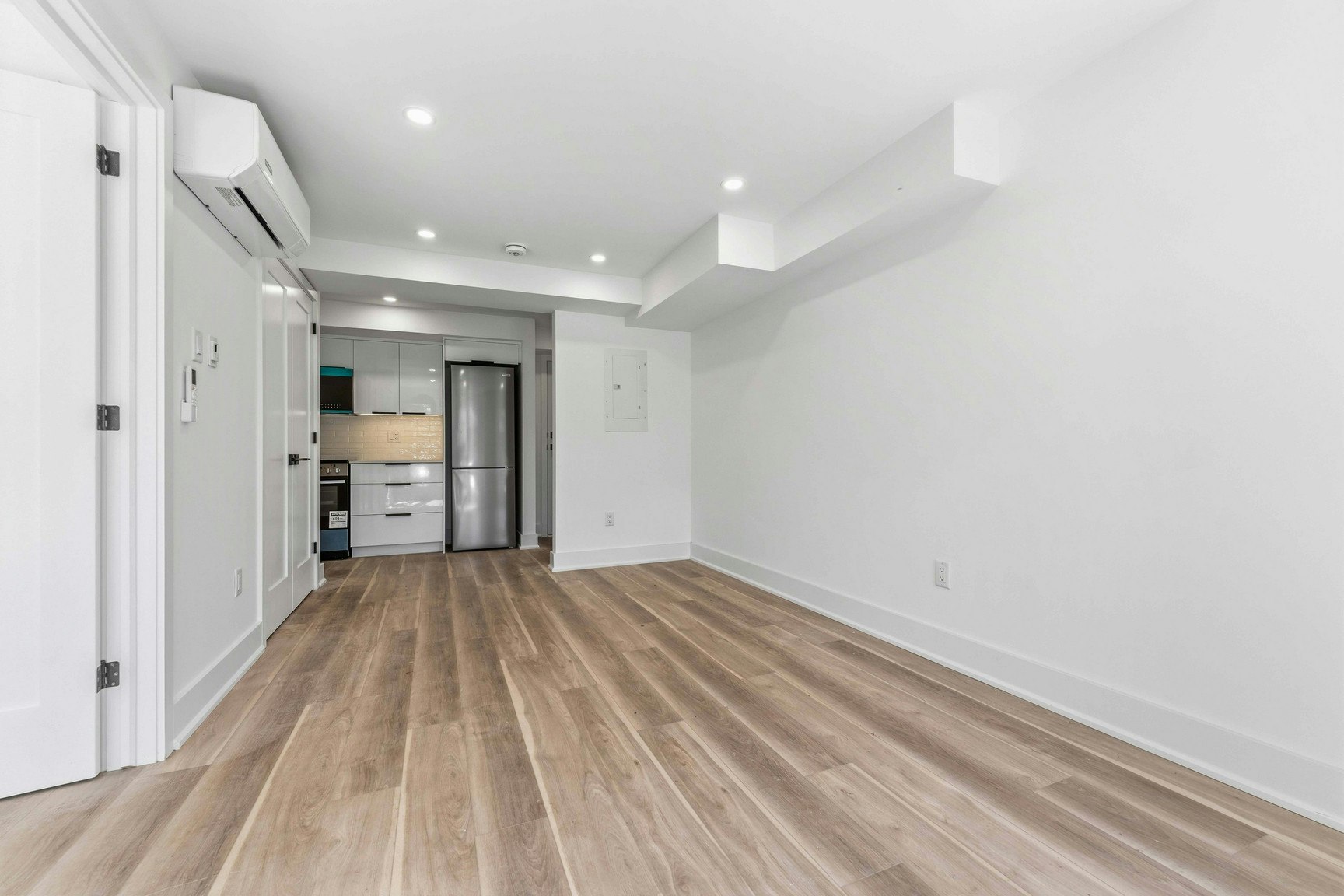 547 Melbourne Avenue, Ottawa, ON, K2A 0M5 - 6