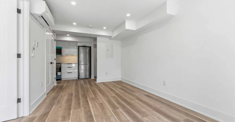 547 Melbourne Avenue, Ottawa, ON, K2A 0M5 - 6