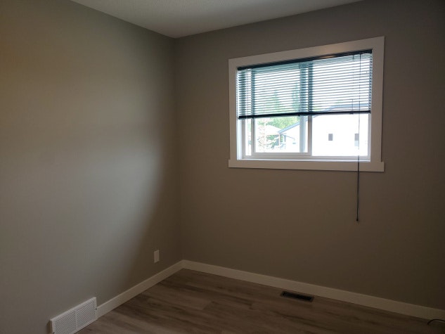 75 Willow Springs Crescent, Sylvan Lake, AB, T4S 1G3 - 10