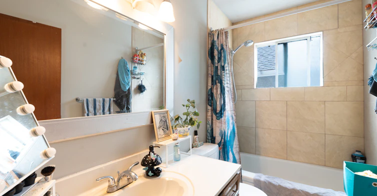 Upper-6039 18a Street Southeast, Calgary, AB, T2C 0M9 - 9