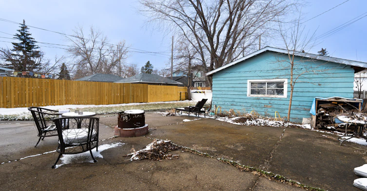 Upper-6039 18a Street Southeast, Calgary, AB, T2C 0M9 - 2