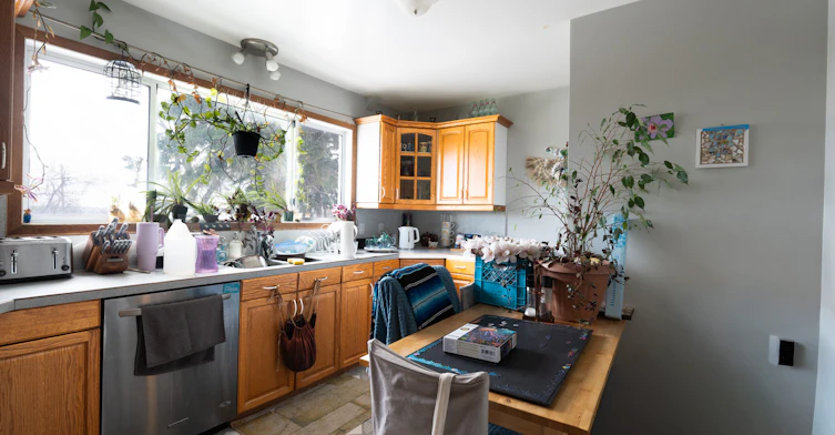 Upper-6039 18a Street Southeast, Calgary, AB, T2C 0M9 - 6