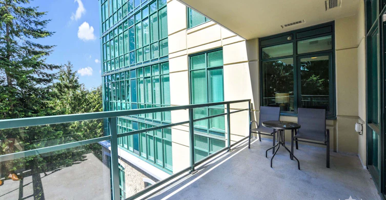 601-14824 North Bluff Road, Surrey, BC, V4B 3E2 - 14