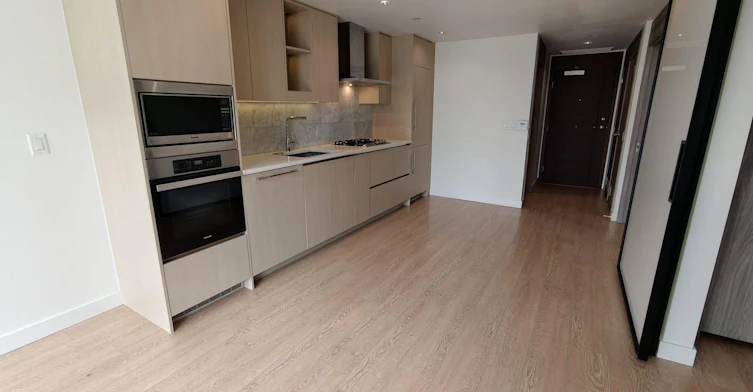 87 Nelson Street, Vancouver, BC, V6Z 0E8 - 2
