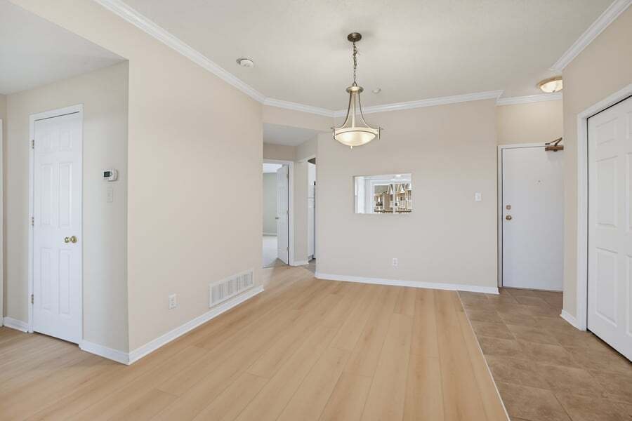 7-190 Rustic Hills Crescent, Ottawa, ON, K4A 0B9 - 4