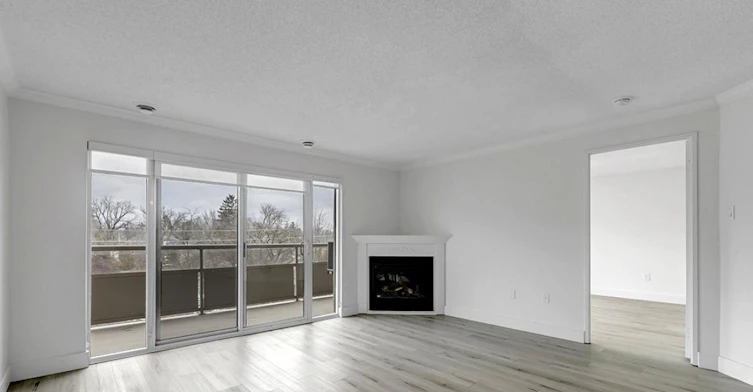 200 Eagle Street North, Cambridge, ON, N3H 5S9 - 5