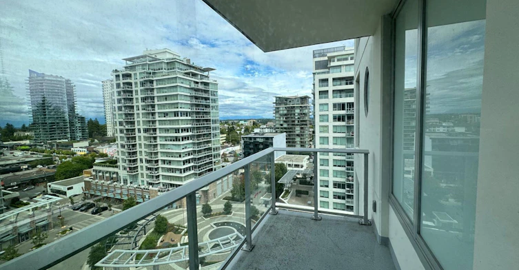 15165 Thrift Avenue, Surrey, BC, V4B 3Z4 - 9