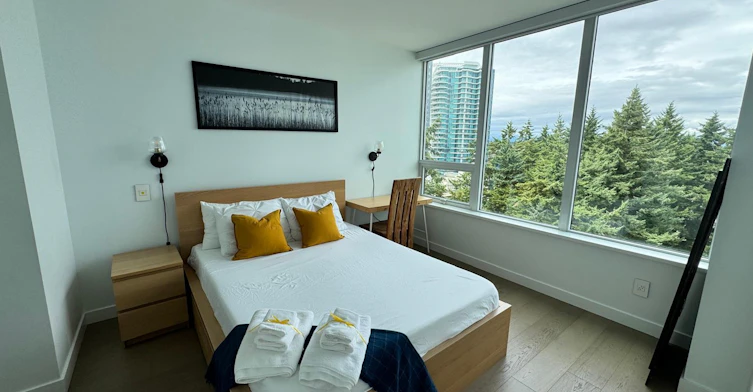 15165 Thrift Avenue, Surrey, BC, V4B 3Z4 - 5