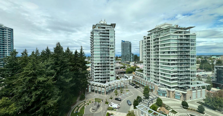 15165 Thrift Avenue, Surrey, BC, V4B 3Z4 - 10