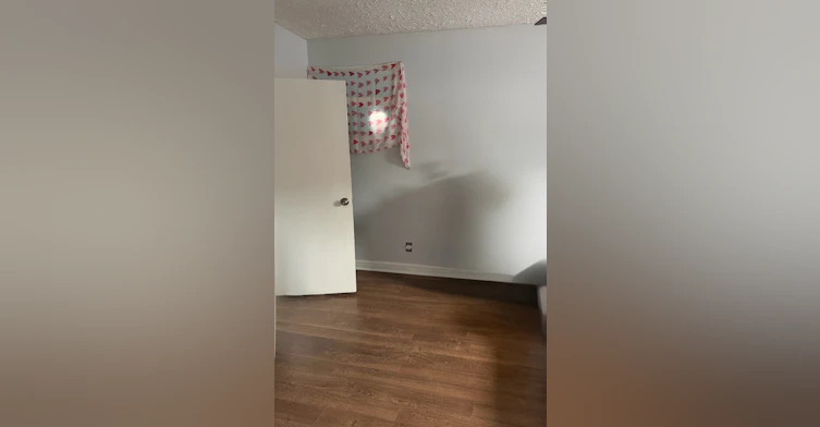 535 College Avenue, Regina, SK, S4N 0X4 - 4