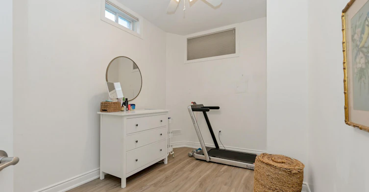 LL-82 Chalmers Drive, Barrie, ON, L4N 8A6 - 4