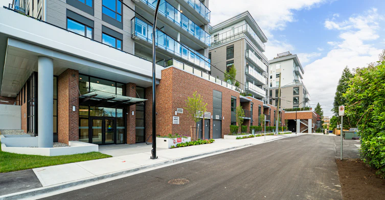 210-82 1st Street, New Westminster, BC, V3L 0L8 - 33
