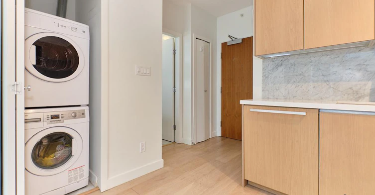 6588 Nelson Avenue, Burnaby, BC, V5H 0E8 - 14