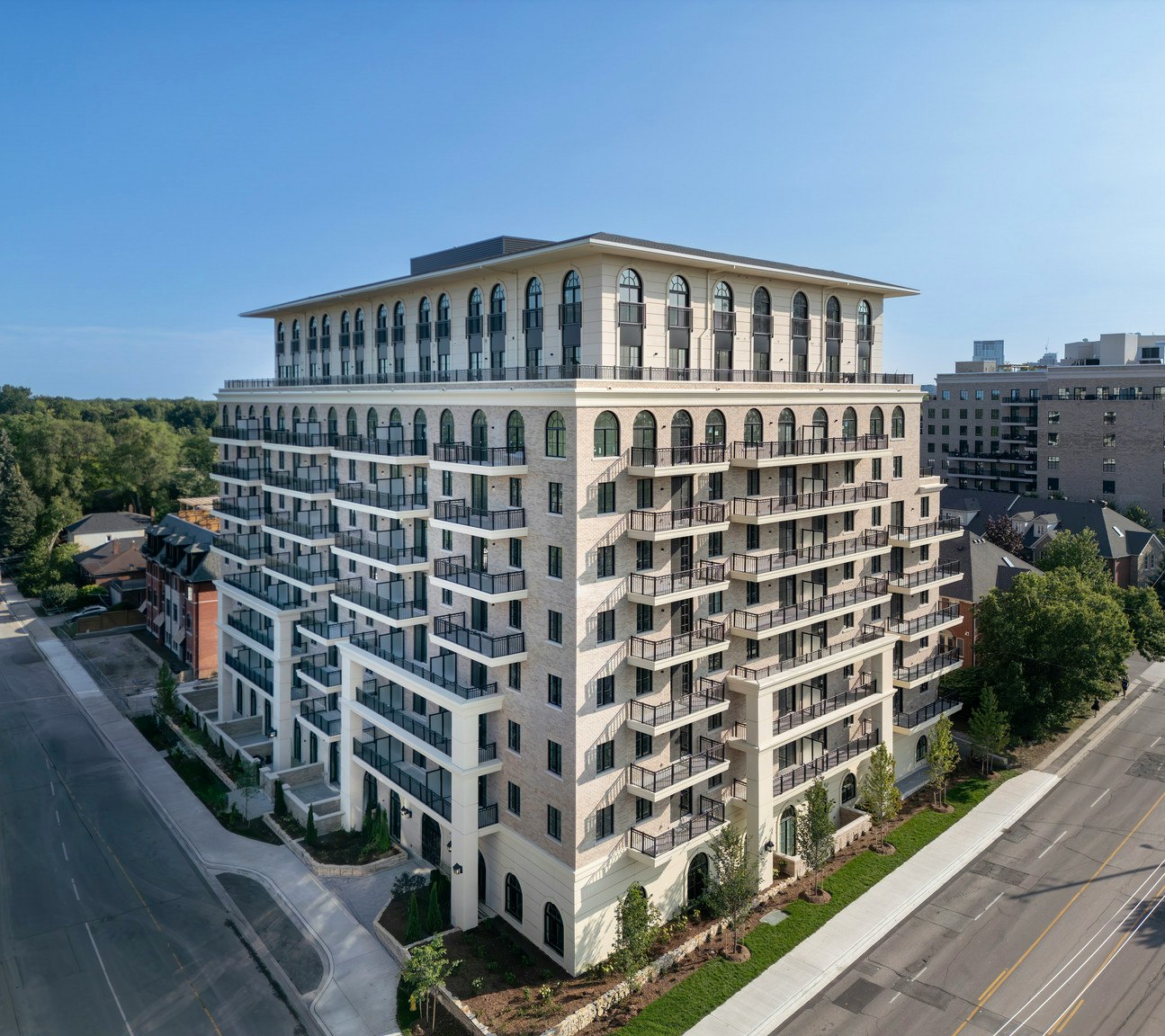 204-38 Earlington Avenue, Toronto, ON, M8X 2N5
