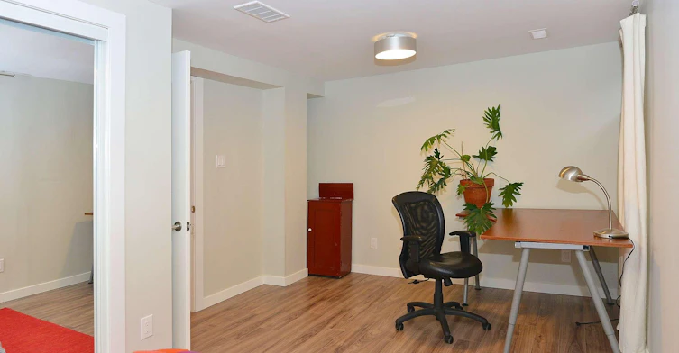 BSMT-25 Santa Barbara Road, Toronto, ON, M2N 2C8 - 3