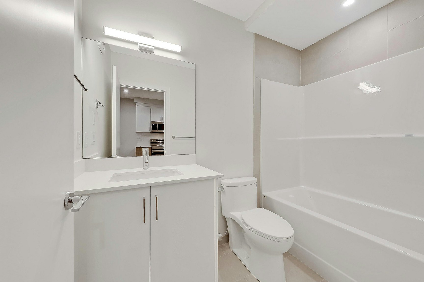 3408 37 Street Southwest, Calgary, AB, T3E 3C1 - 13