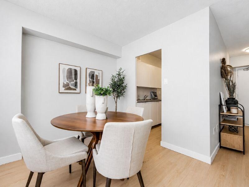 0305-50 Driftwood Avenue, Toronto, ON, M3N 2M6 - 4