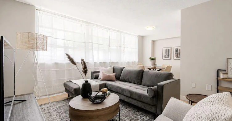 0305-50 Driftwood Avenue, Toronto, ON, M3N 2M6 - 3