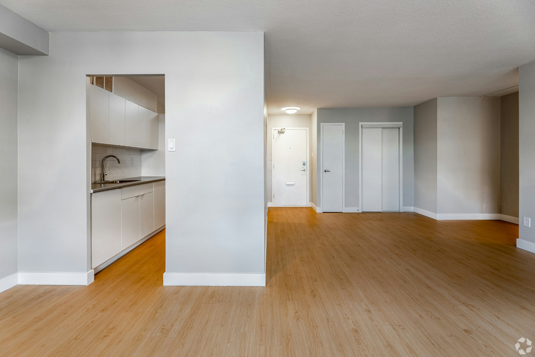 50 Driftwood Avenue, Toronto, ON, M3N 2M6 - 17