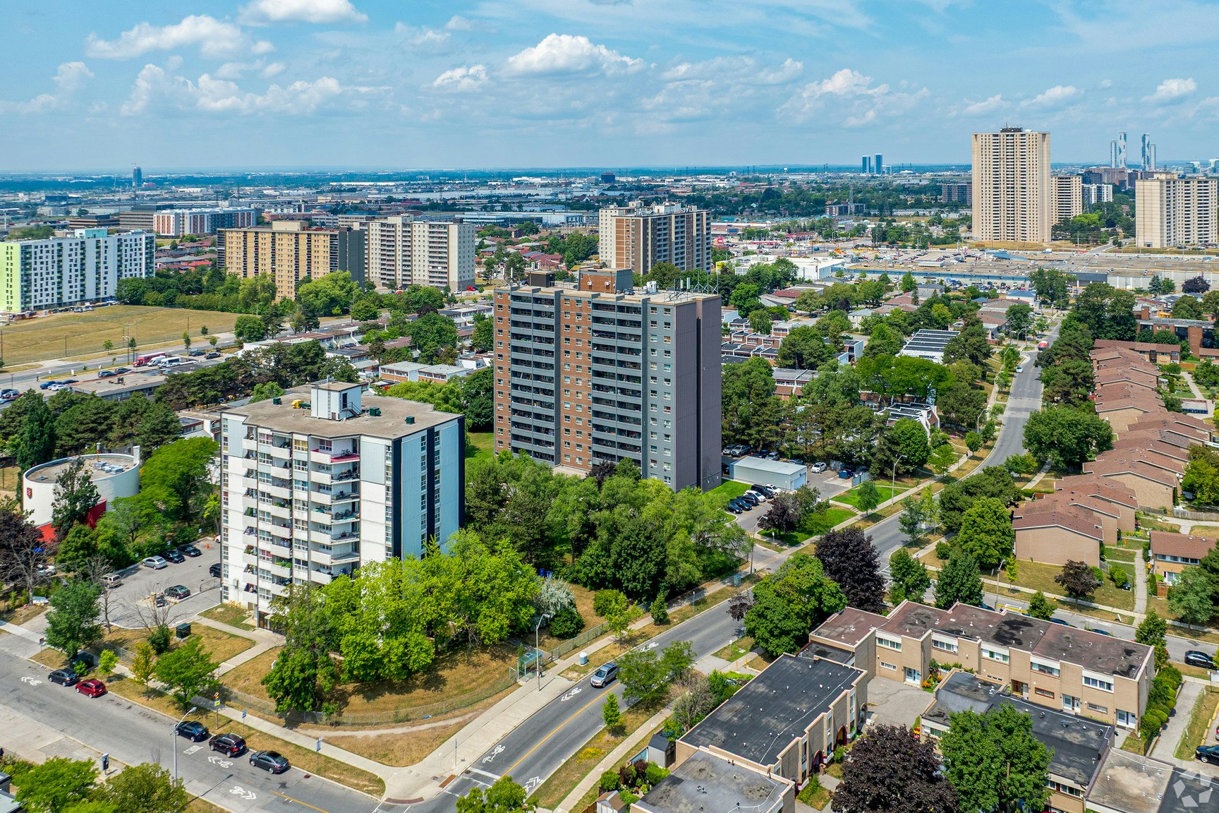 50 Driftwood Avenue, Toronto, ON, M3N 2M6 - 10