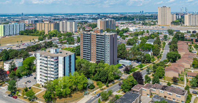 50 Driftwood Avenue, Toronto, ON, M3N 2M6 - 10