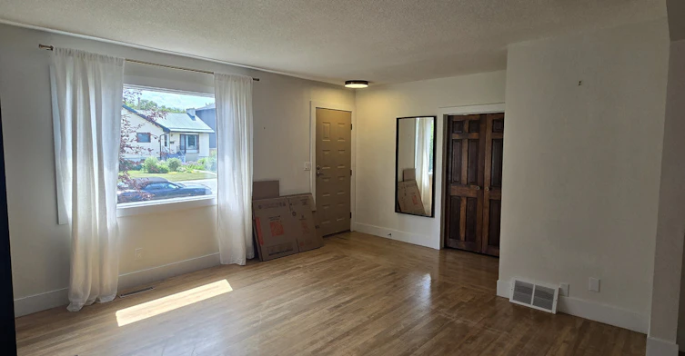 A-614 21 Avenue Northeast, Calgary, AB, T2E 1T1 - 3