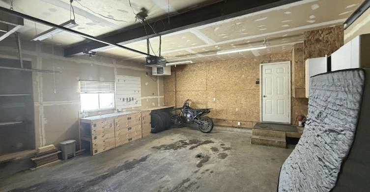 HA-810-9609 72 Avenue, Grande Prairie, AB, T8V 6P5 - 3