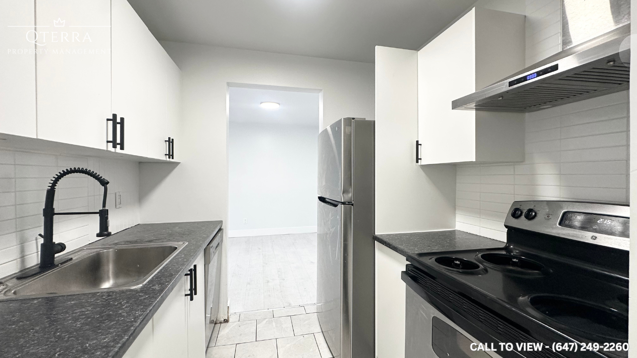 205-735 Deveron Crescent, London, ON, N5Z 4X8 - 2