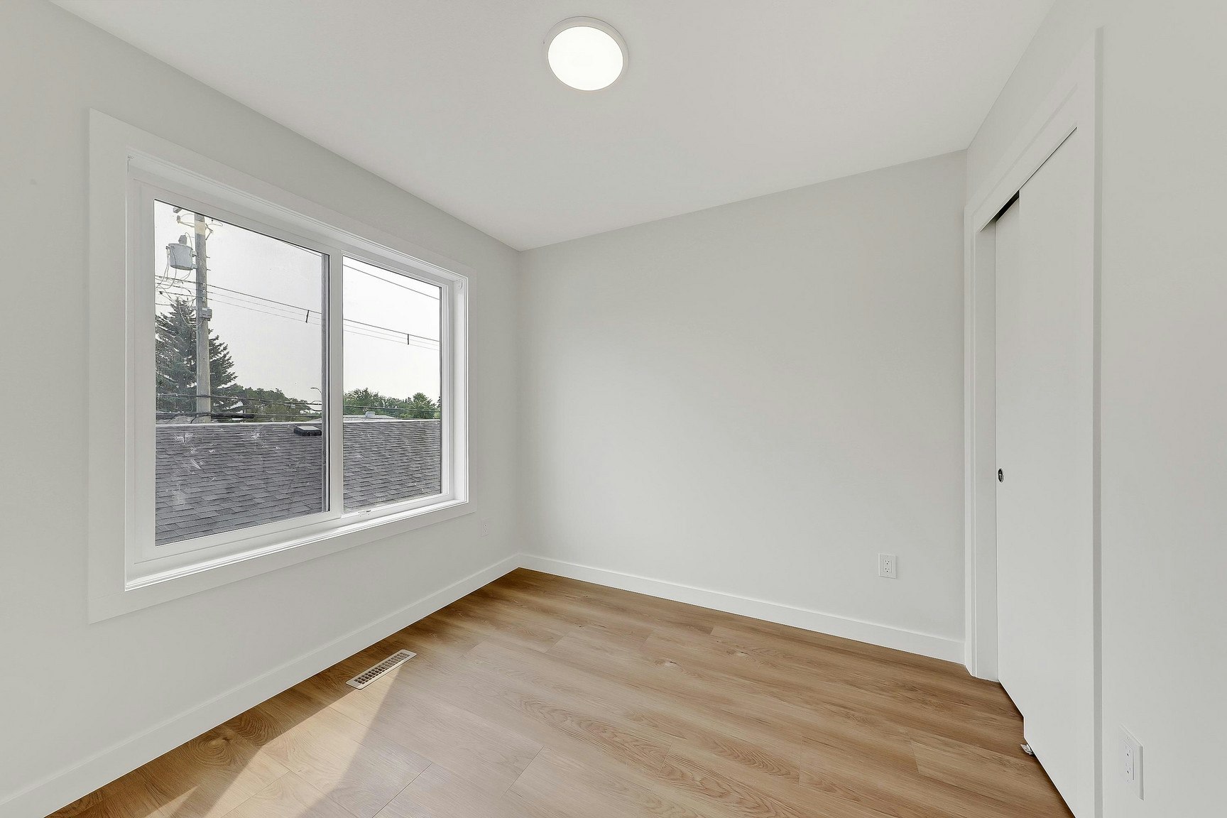 3408 37 Street Southwest, Calgary, AB, T3E 3C1 - 8
