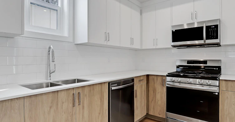 3408 37 Street Southwest, Calgary, AB, T3E 3C1 - 6
