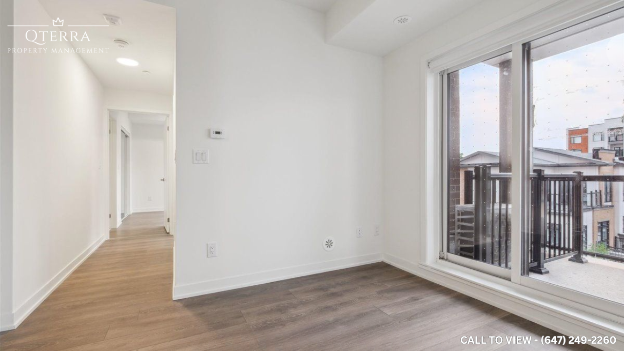 206-135 Canon Jackson Drive, Toronto, ON, M6M 0C3 - 11