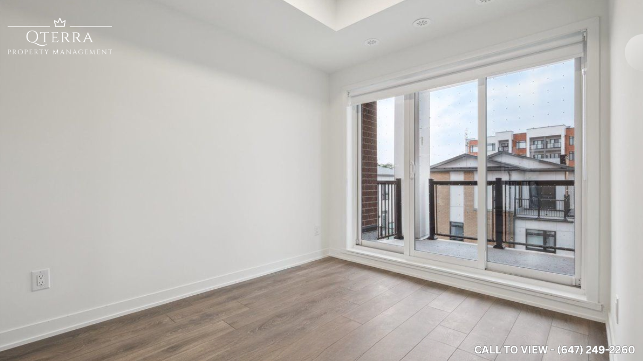 206-135 Canon Jackson Drive, Toronto, ON, M6M 0C3 - 13